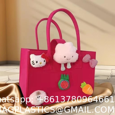 Cartoon Travel Bag Gift Handbag Baby Accompanying Hand Gift Box One-year-old Hundred Day Banquet Felt Handbag