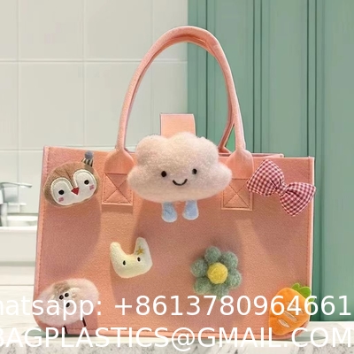 Cartoon Travel Bag Gift Handbag Baby Accompanying Hand Gift Box One-year-old Hundred Day Banquet Felt Handbag