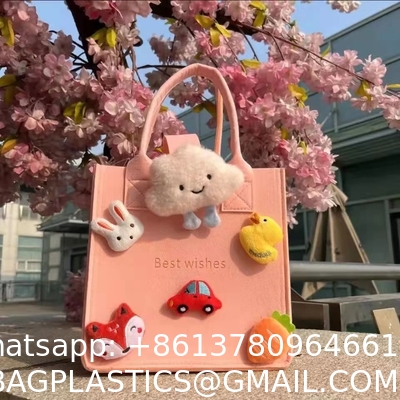 Cartoon Travel Bag Gift Handbag Baby Accompanying Hand Gift Box One-year-old Hundred Day Banquet Felt Handbag