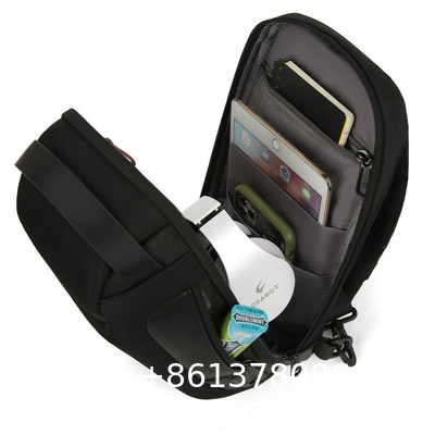 Wholesale Waterproof Anti Theft Usb Men Chest Bags Cross Body Bags For Men Luxury Smell Proof Crossbody Bag