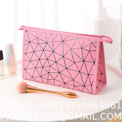 Large Capacity Customized Pu Leather Rainbow Zipper Rhombus Geometric Makeup Cosmetic Bags For Makeup Artist