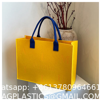 Portable Promotion Custom Printed Logo Felt Tote Bag Handbags Wool Felt Grocery Shopping Tote Bag Wholesale Fashion Women Daily Felt Gift Tote Bag With Outer Pocket