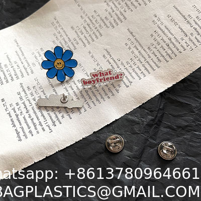 Customized School Badges Magnetic Stainless Steel UV Printed Cartoon Copper Aluminum Baked Varnish Plastic Metal Crafts Metal Pin Corporate School Feats Honor Emblem Badge Zinc Alloy Metal Badge