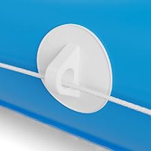 letto d'abbronzatura prendente il sole dell'acqua dello stagno