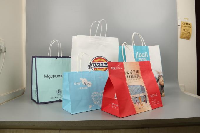 1kg su ordinazione 5kg 10kg 15kg stanno sulla borsa del fondo di Cat Food Resealable Packaging Flat del cane di animale domestico del sacchetto con la chiusura lampo 17