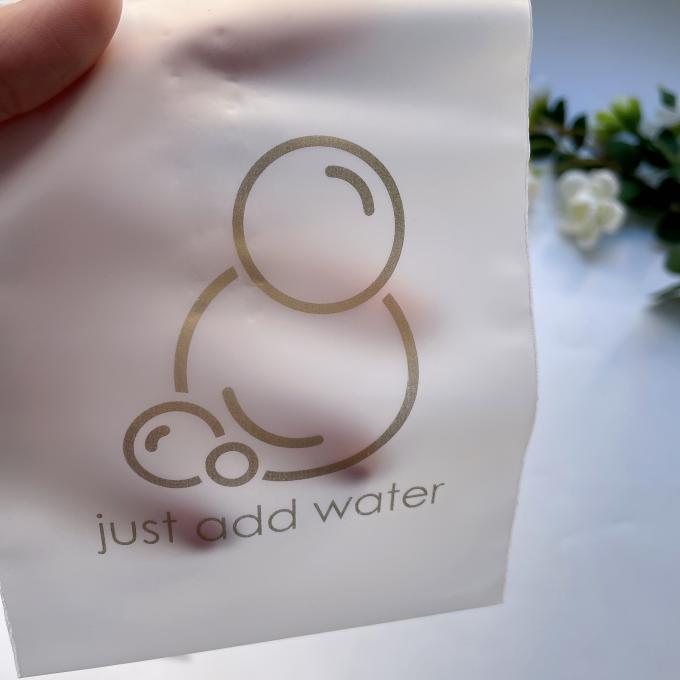 Sacchetto di imballaggio in plastica smerigliata con chiusura a cerniera in polietilene con chiusura a cerniera in PE con stampa opaca personalizzata per vestiti e scarpe 6