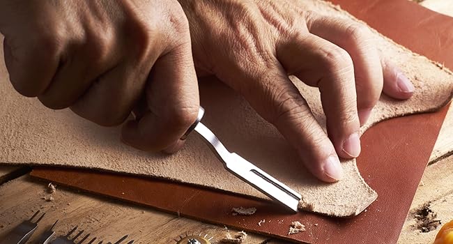 Set regalo di alta gamma Articoli promozionali per regali aziendali di lusso Quaderno Ombrello Thermos Altoparlante Set regalo quaderno Ombrello Thermos Penna Chiavetta USB Mouse Quaderno Porta biglietti da visita Segnalibro 2