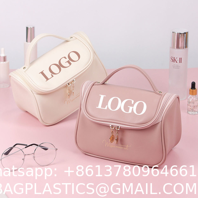 Customized New Arrival Luxury Portable Pu Large White Leather Travel Toiletry Storage Makeup Cosmetic Bags With Logo